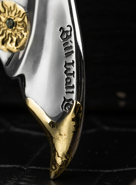 BWL鱼尾双鎏金蓝色锆石太阳吊坠