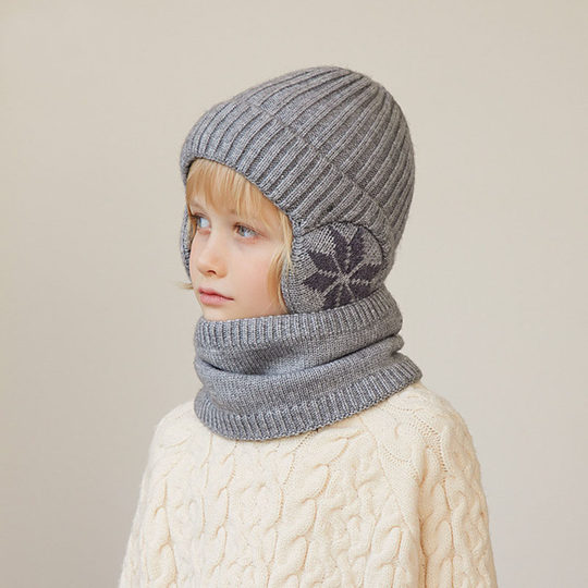 Children's hat and scarf two-piece set of knitted hats for boys and girls