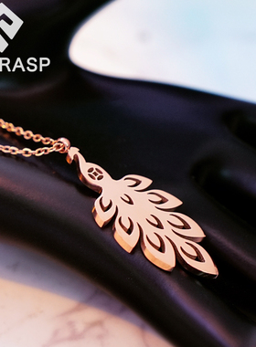 巨好看孔雀钛钢女项链不掉色转运