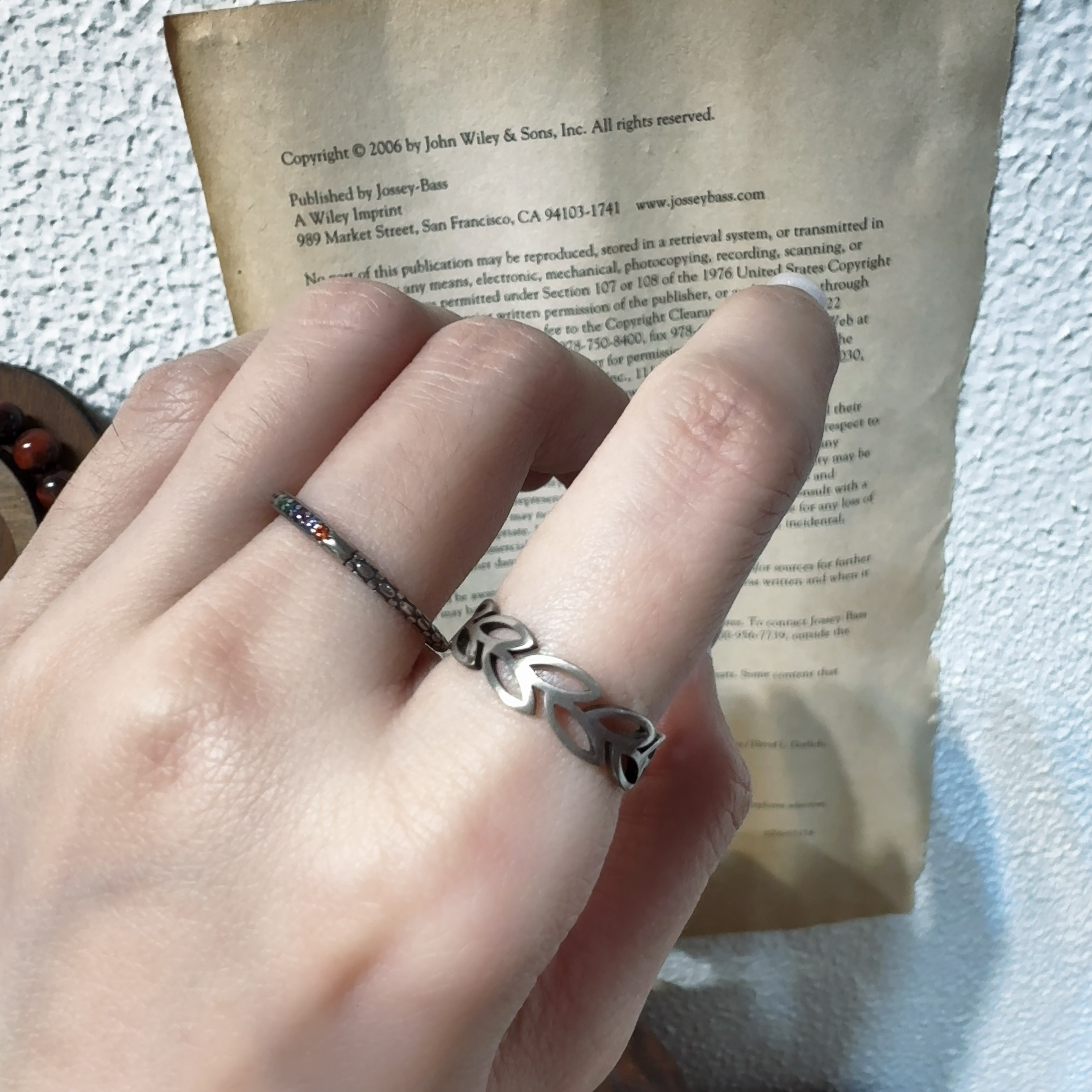 Retro distressed all-over 925 sterling silver hollow leaf open ring