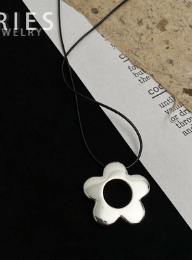 s925银日系风太阳花抽拉式毛衣链