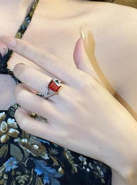 欧美复古锆石微镶石榴红宝石戒指