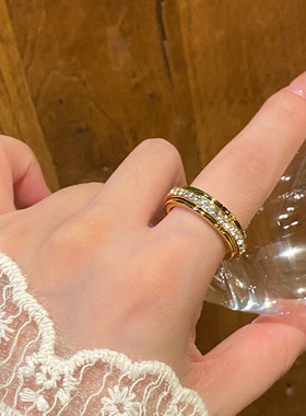 可转动戒指！满天星戒指女轻奢高级感情侣对戒素圈钛钢戒指食指环