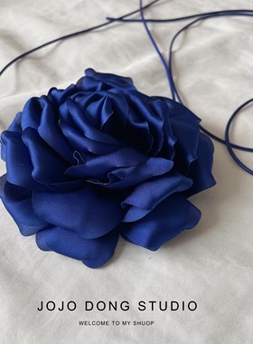 克莱因蓝choker花朵绝美晚宴风配饰锁骨链穿搭项链系带女长链颈饰