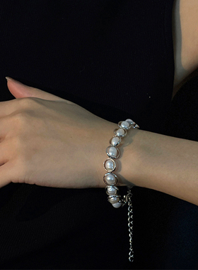 NOTTU天然珍珠串连钛钢系列手链