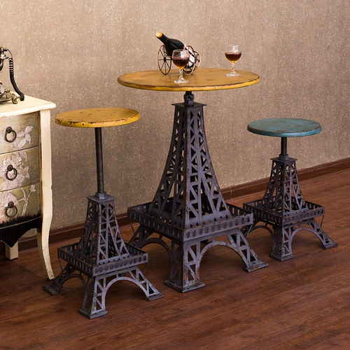 American Loft в качестве старого железного стола и стола в баре, подъемное кресло -стул для отдыха в баре кофейни для кафе -магазина и комбинация стула