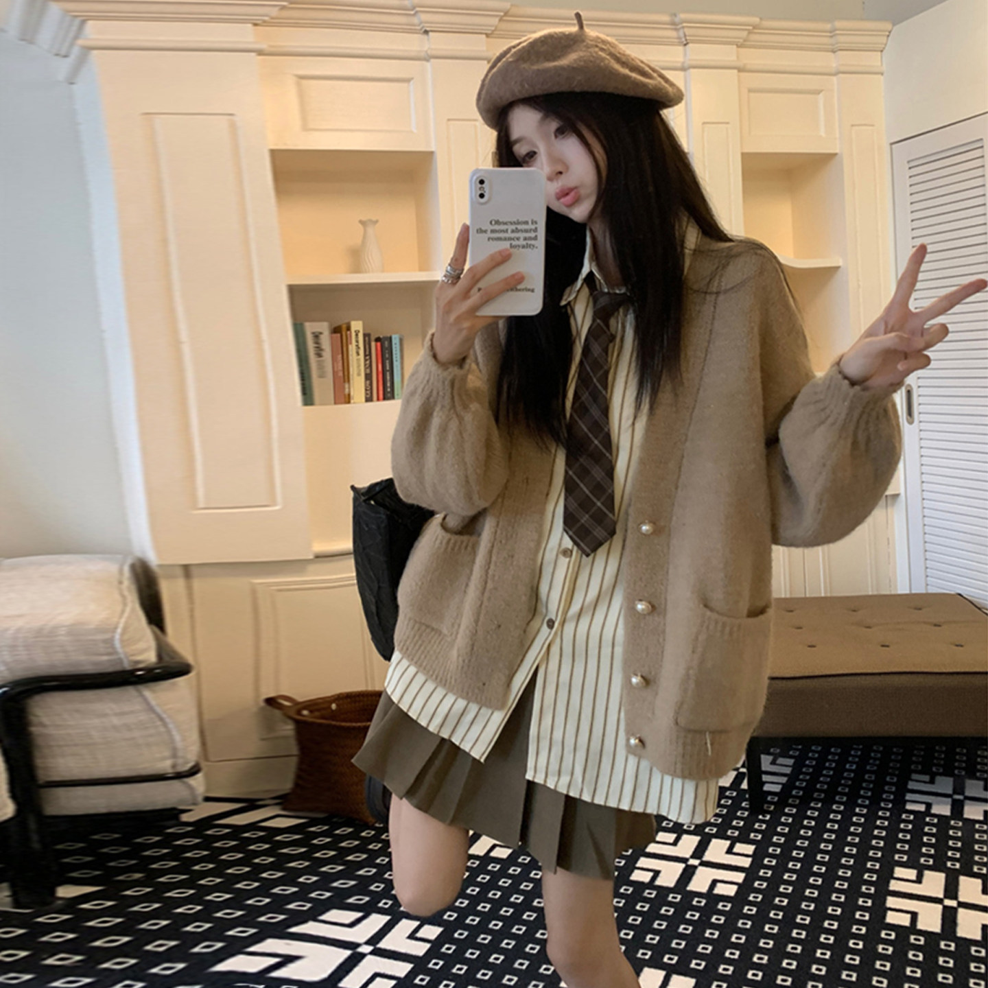 大码女装2025秋胖mm慵懒风毛衣外套条纹衬衣高腰百褶裙时尚三件套,淘宝优惠券,粉丝福利购,淘宝优惠卷