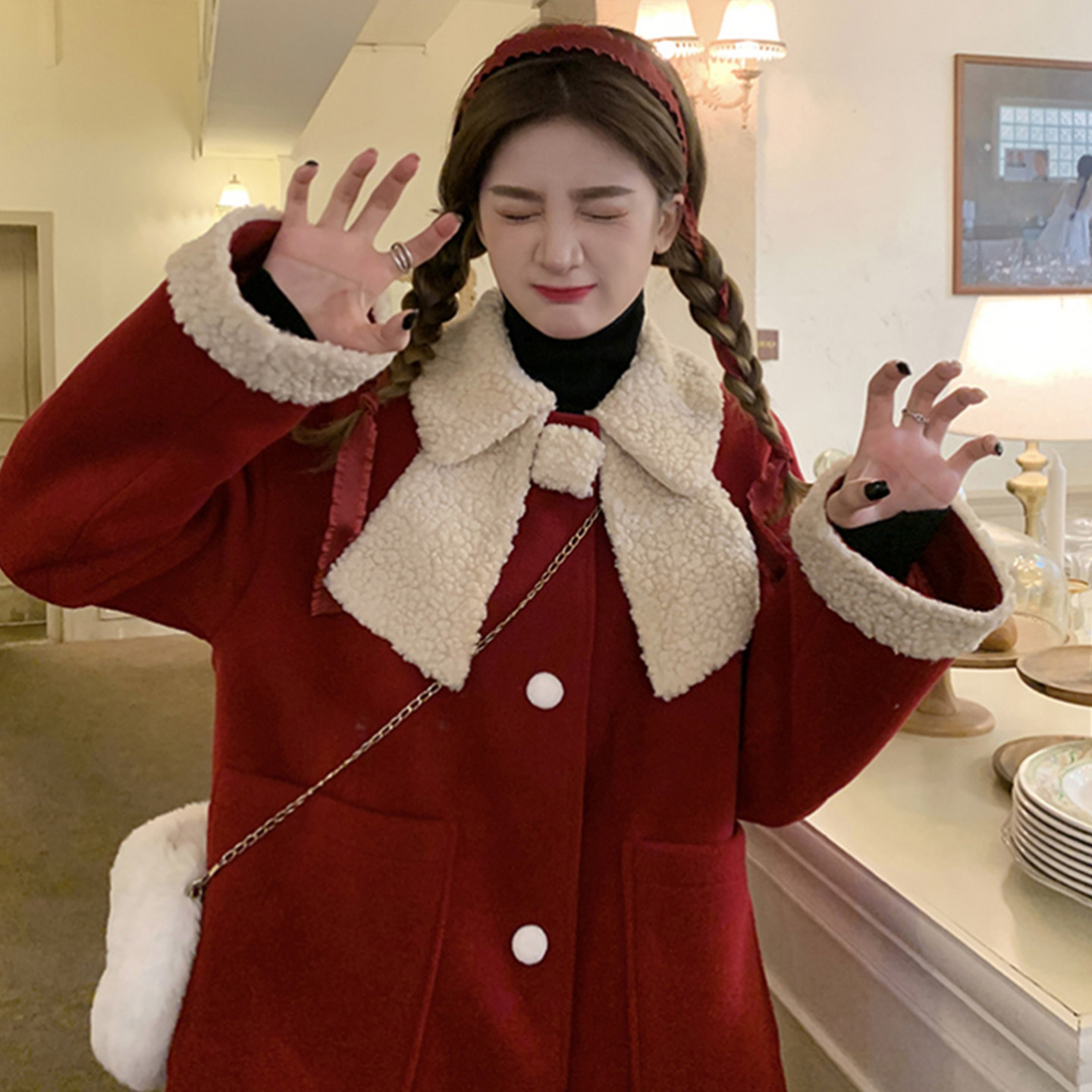 大码女装2025冬季羊羔绒拼接蝴蝶结红色宽松夹棉加厚毛呢外套大衣,淘宝优惠券,粉丝福利购,淘宝优惠卷