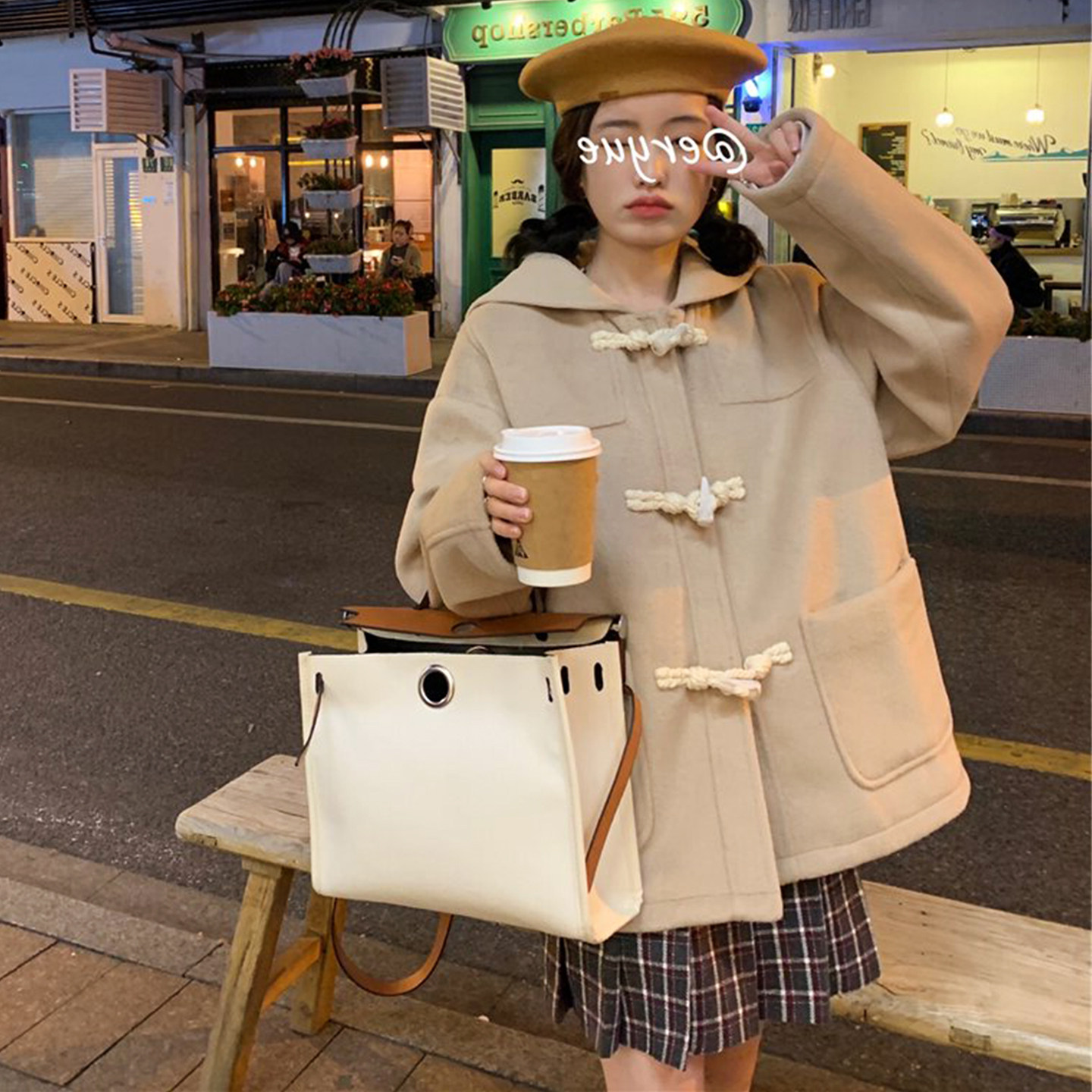 大码女装2025冬季韩版学院风复古牛角扣胖mm纯色显瘦加厚毛呢外套,淘宝优惠券,粉丝福利购,淘宝优惠卷