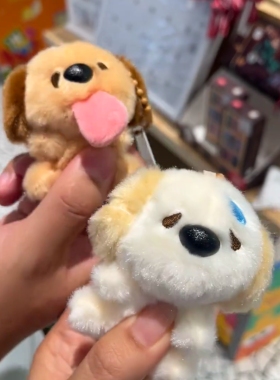 超萌小狗磁吸舌头包挂件