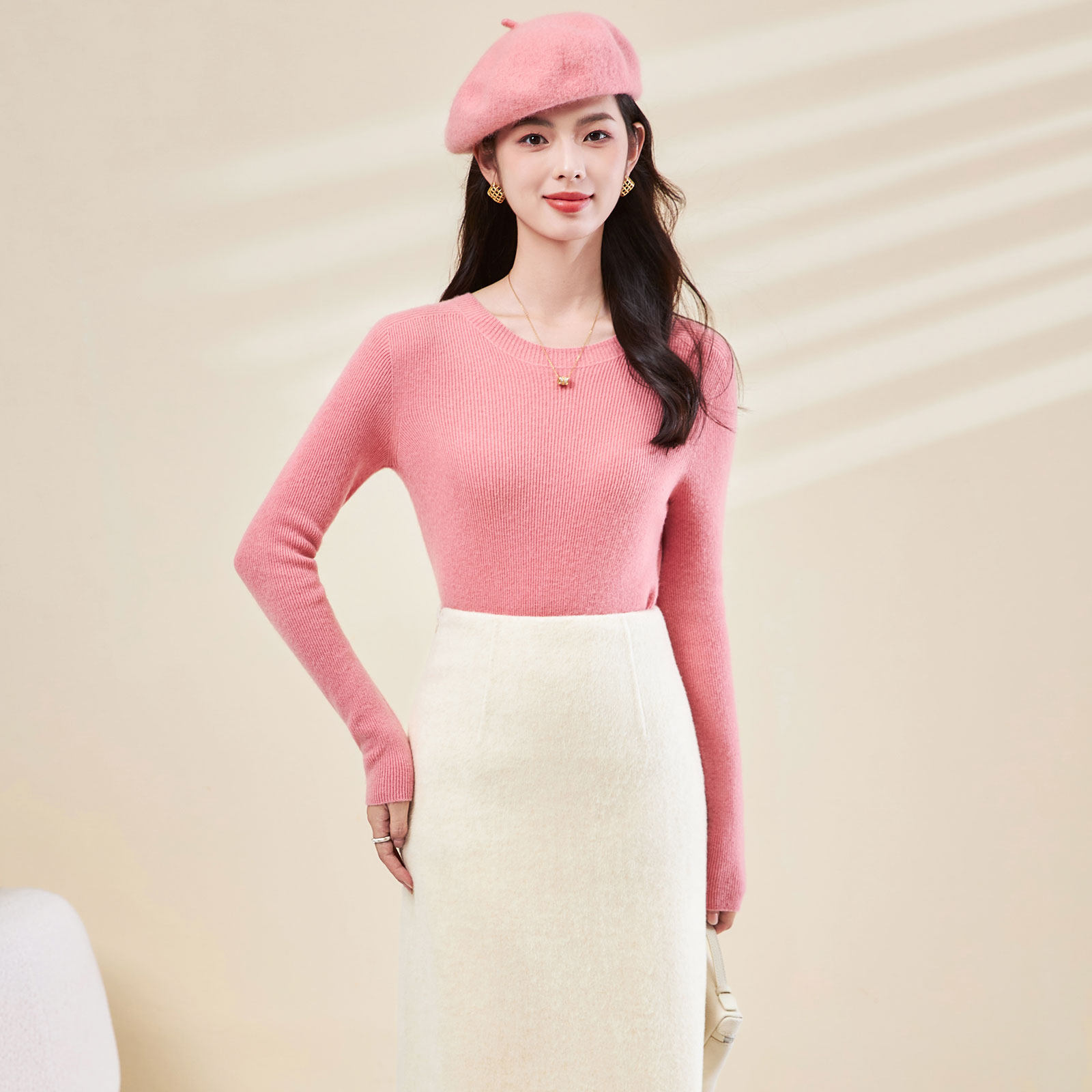 迪奥25秋冬新款高品质圆领修身显瘦针织打底衫时尚气质百搭毛衣女,淘宝优惠券,粉丝福利购,淘宝优惠卷