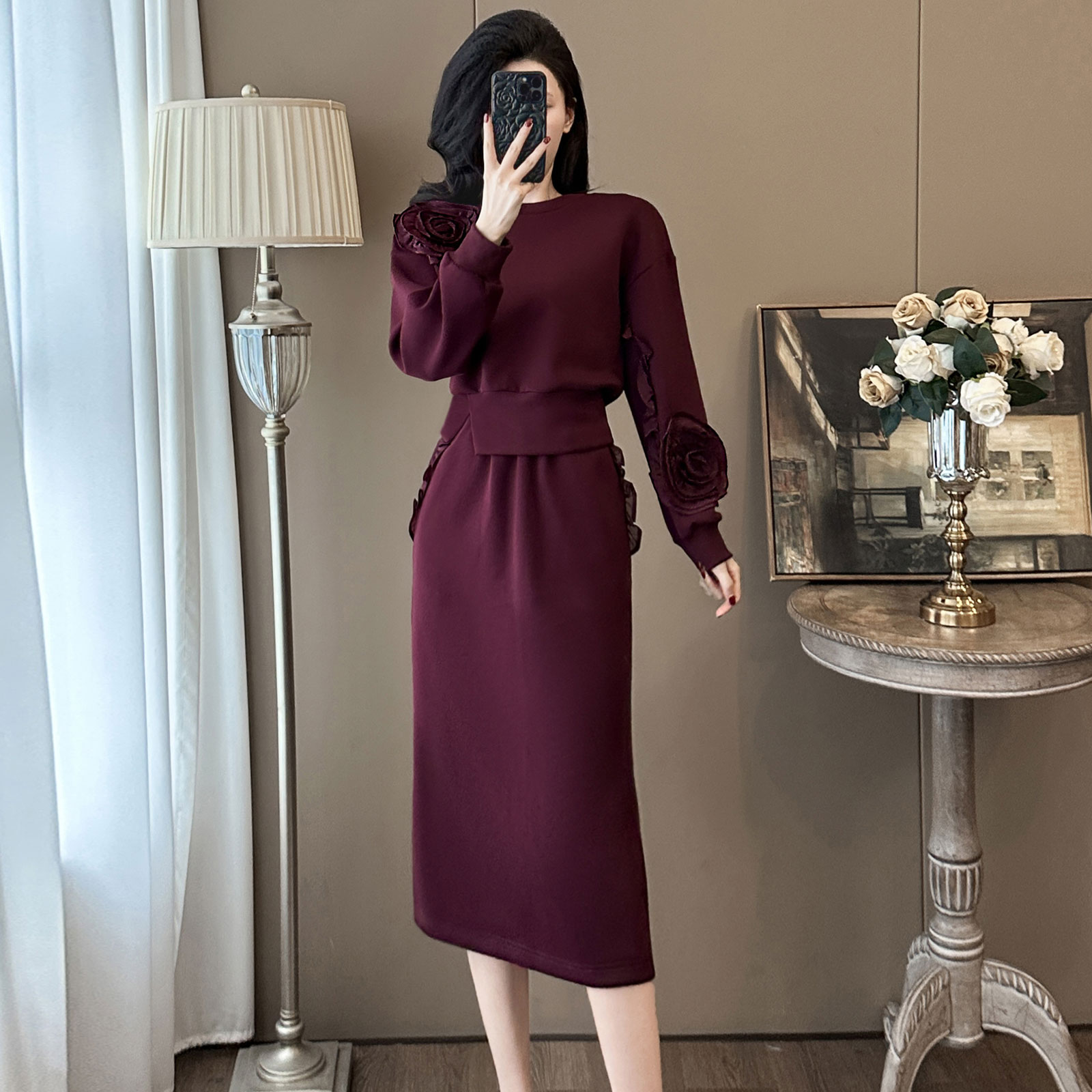 迪奥小众设计感早秋两件套装裙女25新款气质减龄卫衣+显瘦半身裙 - 图0