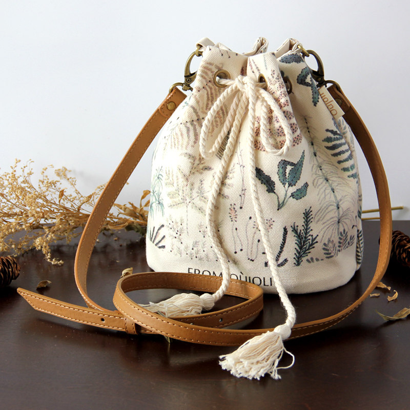 Oujoli吾尤粒B0153清新植物系印花可爱水桶包帆布女生小包斜挎包,淘宝优惠券,粉丝福利购,淘宝优惠卷