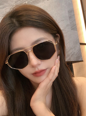 眼镜黑色网红金边时尚风太阳镜