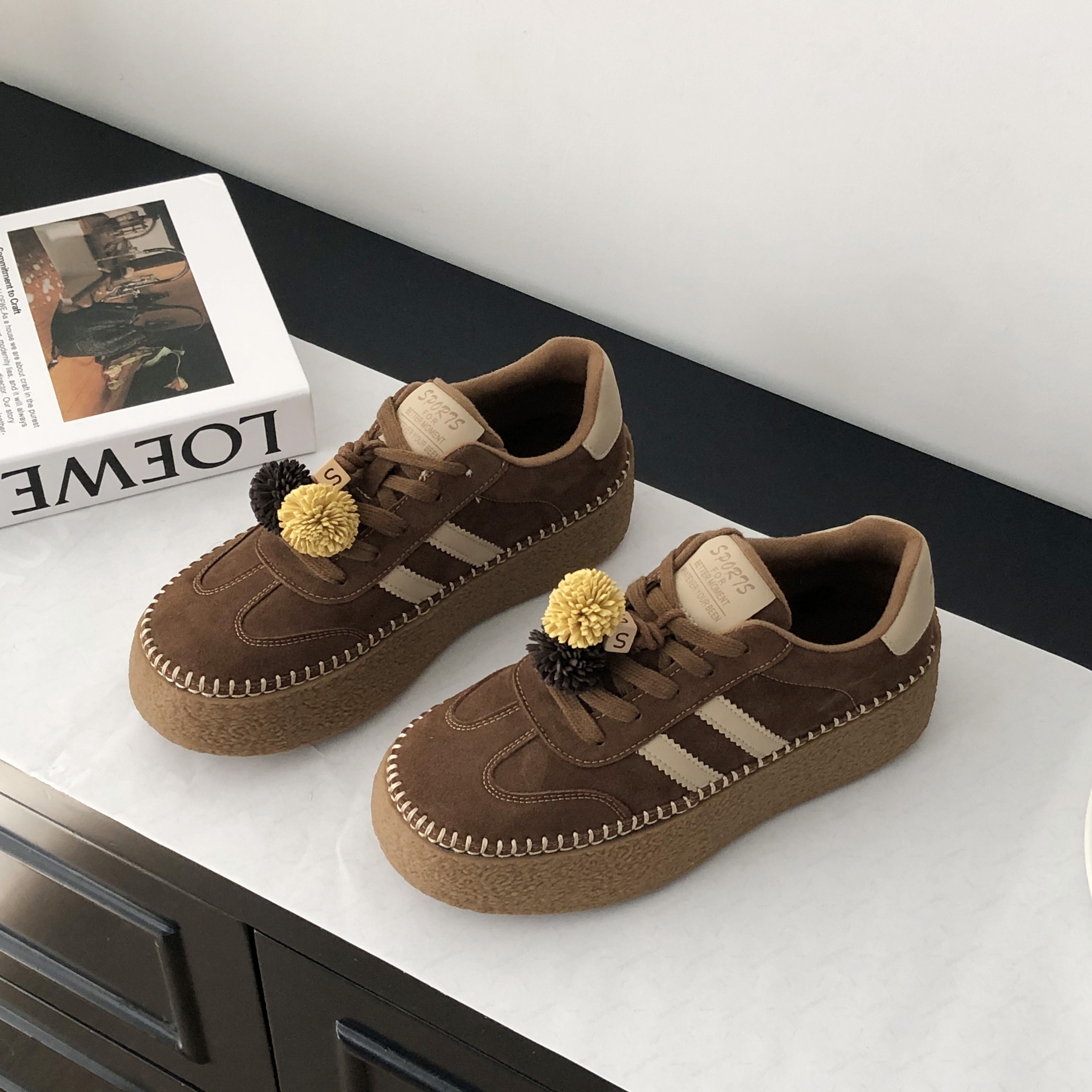 2025冬季款韩版厚底板鞋女真皮百搭系带圆头复古休闲鞋时尚德训鞋,淘宝优惠券,粉丝福利购,淘宝优惠卷