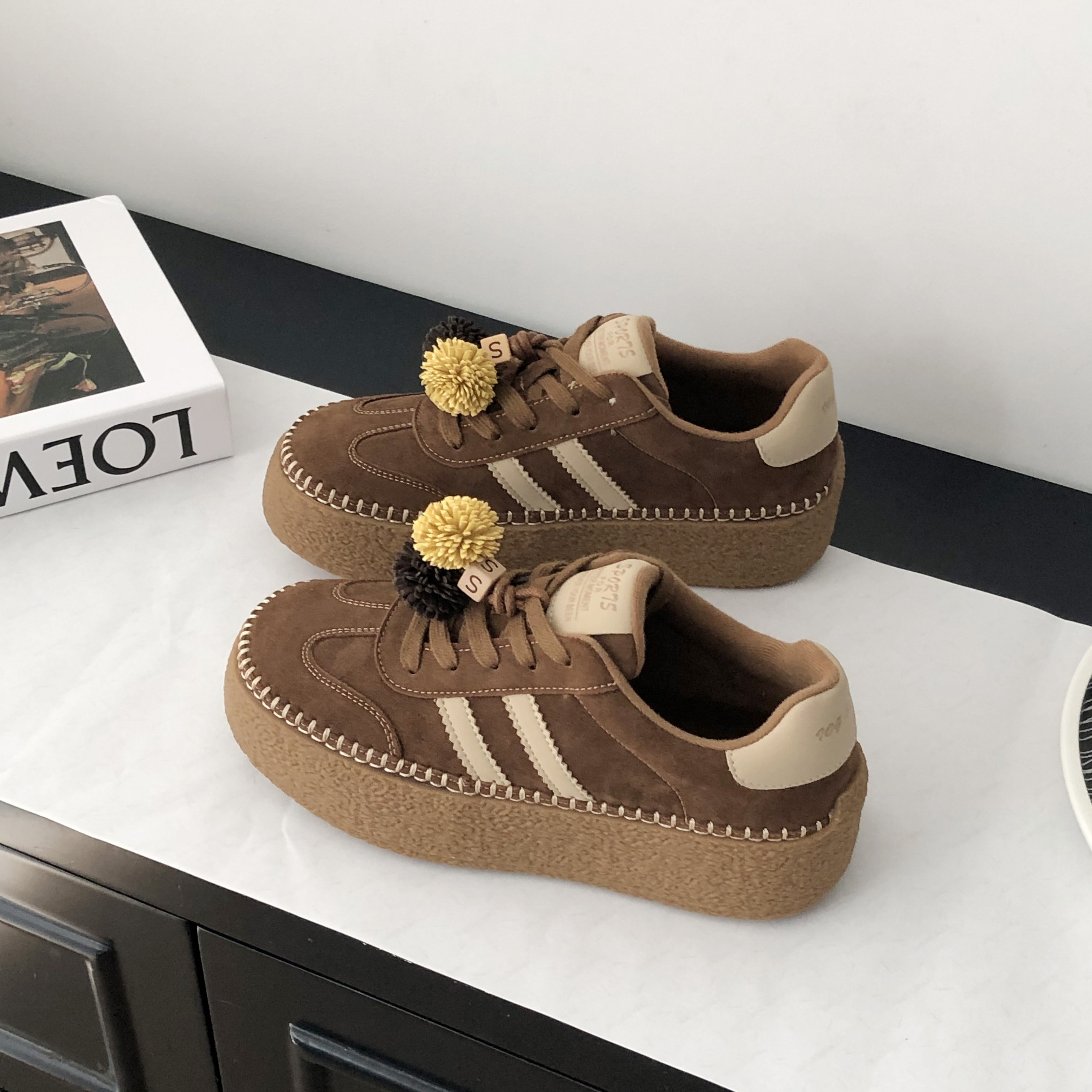 2025冬季款韩版厚底板鞋女真皮百搭系带圆头复古休闲鞋时尚德训鞋,淘宝优惠券,粉丝福利购,淘宝优惠卷