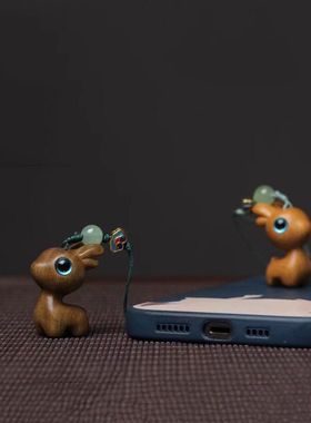 小鹿手机可爱食梦鹿黑檀木雕刻项链吊坠包包小挂件汽车钥匙扣HOT