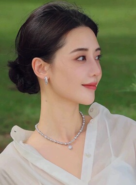 李沁同款何家轻奢气泡星云项链女高级感气泡方糖锁骨链幸运星耳环