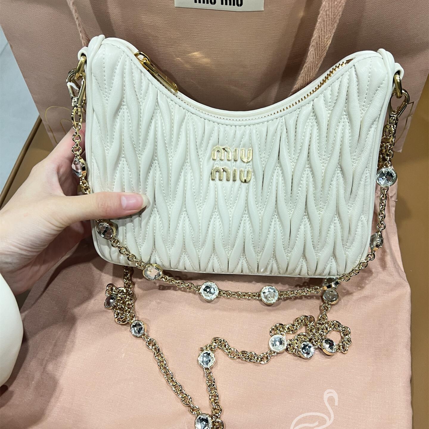 MIU MIU/缪缪褶皱水晶链条包月牙包单肩斜挎包手提包女包