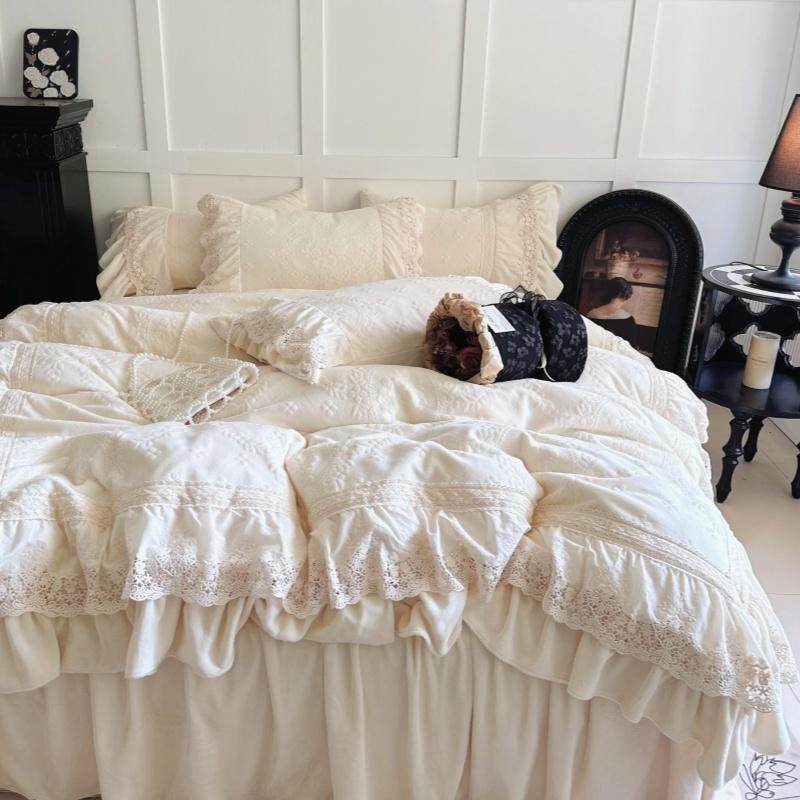 冬季法式浪漫雕花绒四件套牛奶绒刺绣花边被套保暖加厚公主床裙款,淘宝优惠券,粉丝福利购,淘宝优惠卷