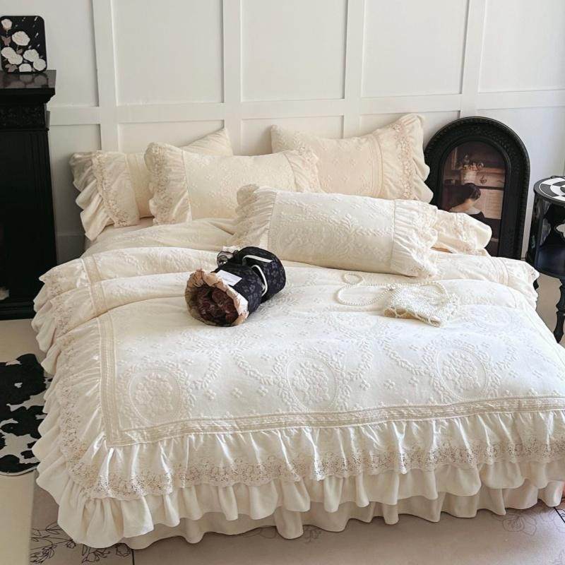 冬季法式浪漫雕花绒四件套牛奶绒刺绣花边被套保暖加厚公主床裙款,淘宝优惠券,粉丝福利购,淘宝优惠卷