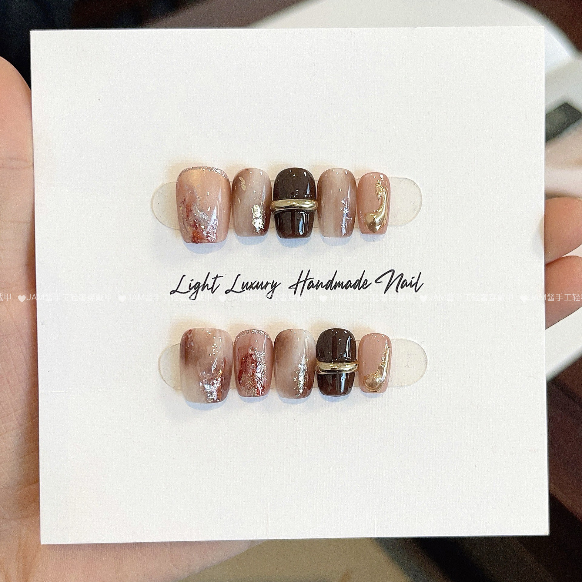 榛果拿铁 新款纯手工穿戴甲短款棕咖晕染美甲指甲贴片高级感显白,淘宝优惠券,粉丝福利购,淘宝优惠卷