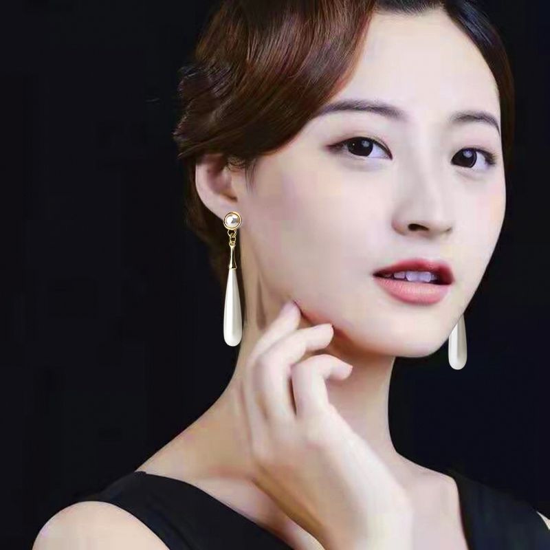 旗袍耳饰2025新款爆款水滴珍珠耳环无耳洞耳夹轻奢高级感长款耳坠 - 图2