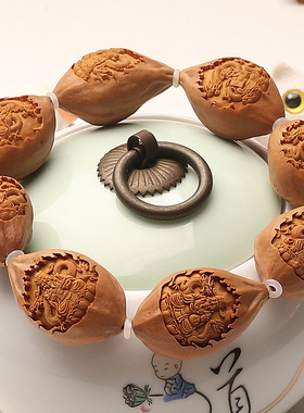 热销款橄榄核手工雕刻御龙财神原皮八大财神爷男女款手链文玩手串