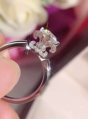 唐yan同款镀18K金1克拉莫桑钻鸢尾花戒指秀气高贵