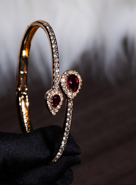 超闪红锆石手镯时尚百搭厚镀18K玫瑰金