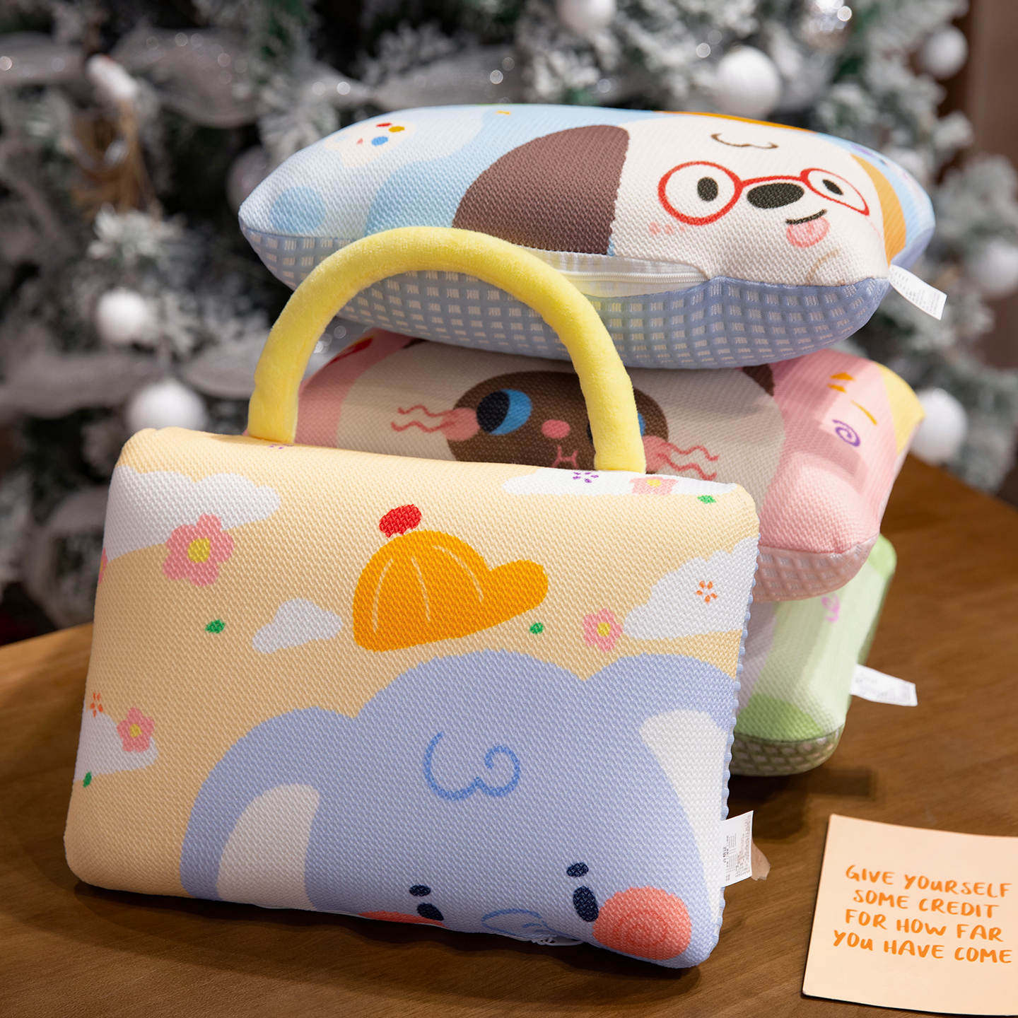 卡通趴睡枕记忆棉填充毛绒抱枕家居摆件儿童可爱靠垫,淘宝优惠券,粉丝福利购,淘宝优惠卷