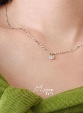 法式简约小银锁项链纯银