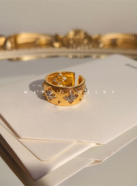 中古风金属拉丝镶钻戒指