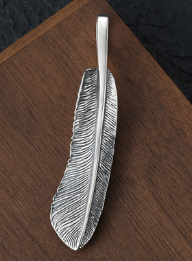 高桥松石羽毛吊坠纯银做旧嘻哈小众设计高级感潮男毛衣链项坠银饰