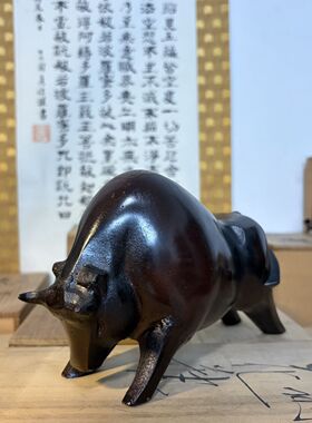 日本回流铁质奔牛摆件