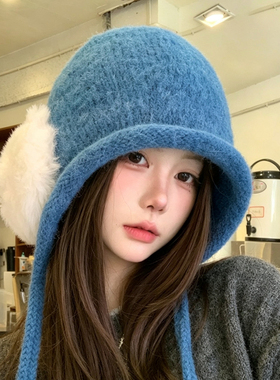 冬季毛绒护耳针织帽女保暖显小脸