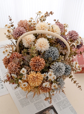 仿真花束假花小雏菊花束乒乓球花蒲公英拍摄道具家居摆件欧式刺球