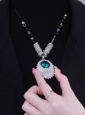 高级感绿水滴毛衣链项链挂件配饰