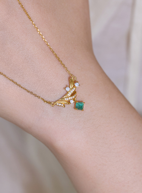 《飘叶》复古设计感气质简约百搭通勤新中式绿玛瑙纯银锁骨项链女