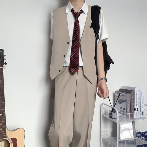 木村叔dk原创刺绣黑色短款西装马甲男生秋季青少年感制服西装背心 - 图3