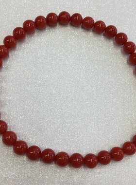 七宝珊瑚：圆珠手串细节如图尺寸4.9～5mm重6.37克