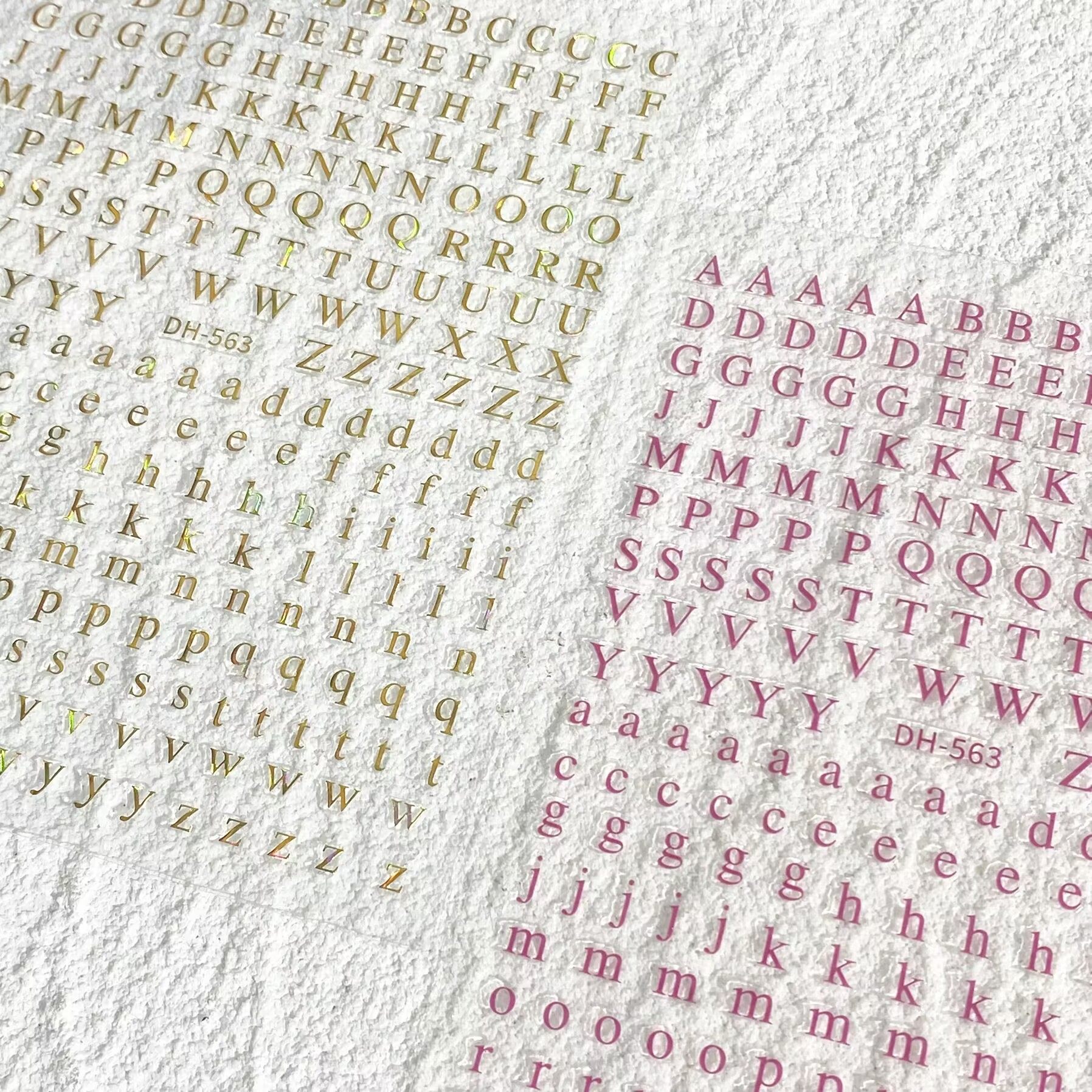 简约黑白26大小写英文字母美甲贴纸镭射金银防水背胶指甲装饰贴,淘宝优惠券,粉丝福利购,淘宝优惠卷