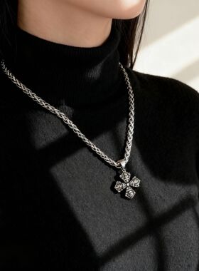 跨境爆款中国风十字架金刚杵吊坠项链女感小众冷淡风锁骨链