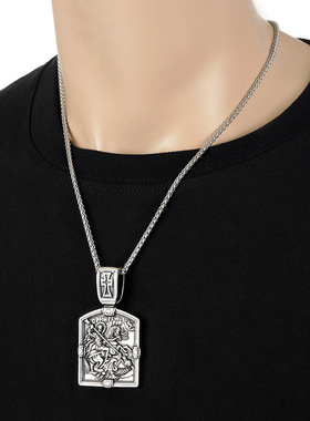 欧美复古钛钢十字形骑士军牌项链男士个性嘻哈潮流不锈钢吊坠配饰
