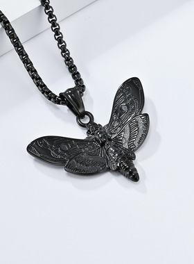 欧美暗黑嘻哈风骷髅鬼头蝴蝶钛钢项链男士小众个性飞蛾骷髅头吊坠
