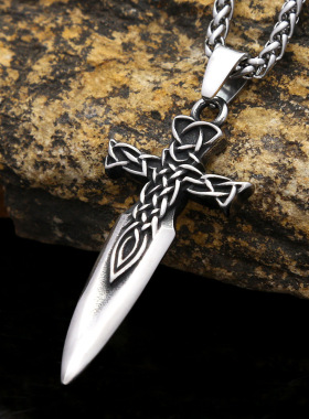 跨境欧美雕刻维京凯尔特结刀剑吊坠男士钛钢嘻哈高级感不掉色项链