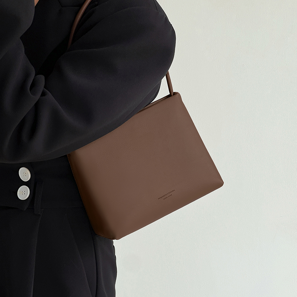 小瑞靓包 升级版-胡桃包 小众法棍腋下包女包2025新款单肩斜挎包 - 图0