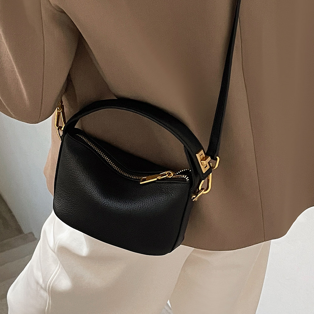 小瑞靓包原创 小众饭盒包 云朵包小方包包女包斜挎包2025新款春潮,淘宝优惠券,粉丝福利购,淘宝优惠卷