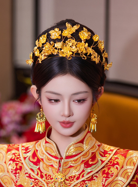 全金色新娘头饰中式重工花朵发冠高级婚礼龙凤褂旗袍传统大气发饰