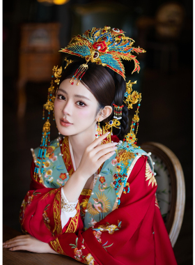 明制汉服头饰新款秀禾服新娘凤冠霞帔中式婚礼发冠汉婚凤钗发饰品